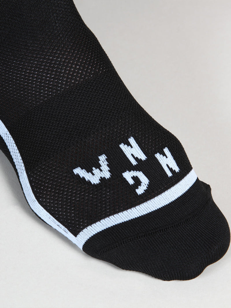 toe logo detail mesh instep NGNM T-section Air socks black 